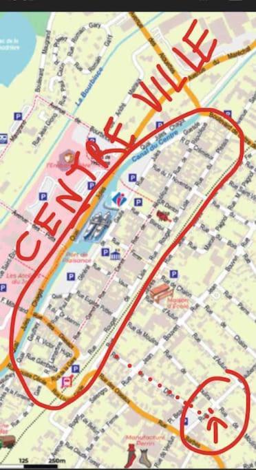مونْسو لي مين Propre Spacieux Renove Pratique Proche Centre المظهر الخارجي الصورة